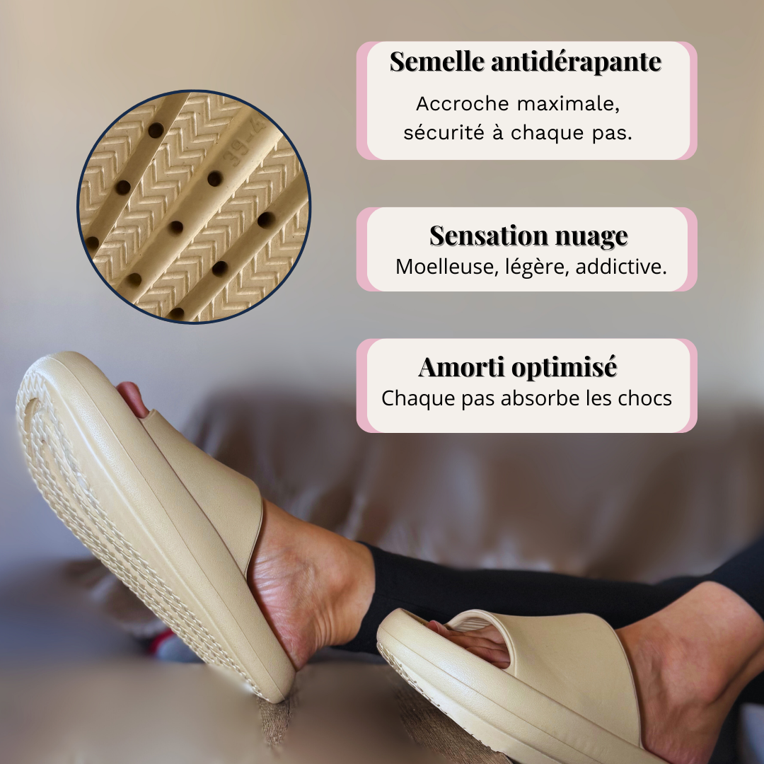 Claquettes WALKAA avec semelle inclinée.